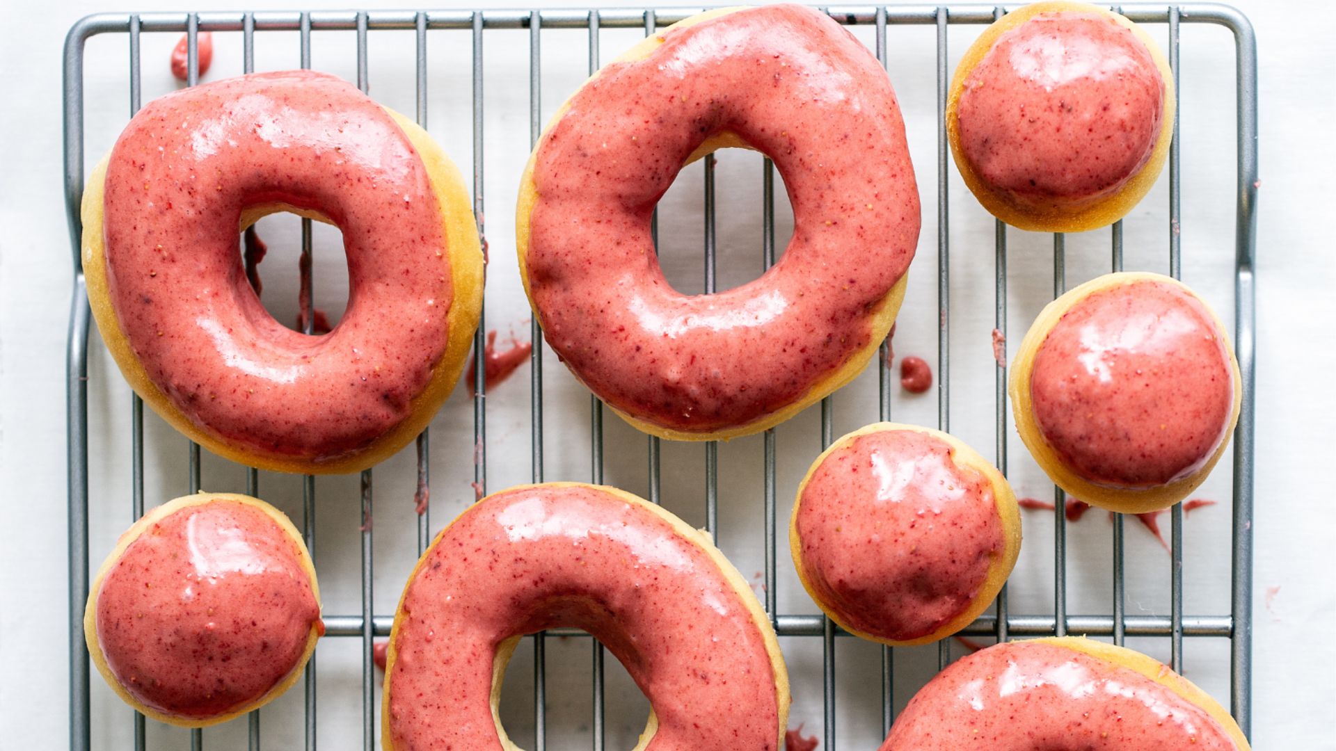 Baked Strawberry Lemon Doughnuts.jpg